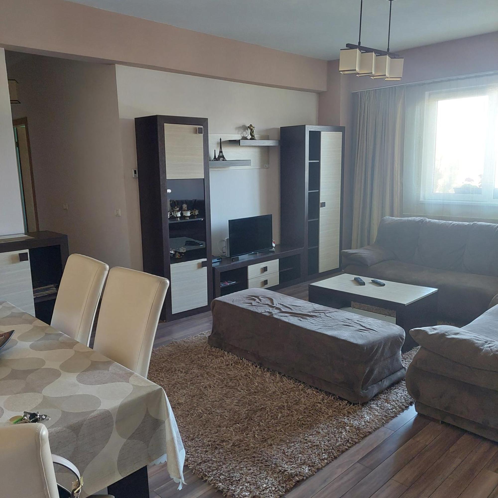 Apartament Very Big Apartment Bistrita  Bagian luar foto