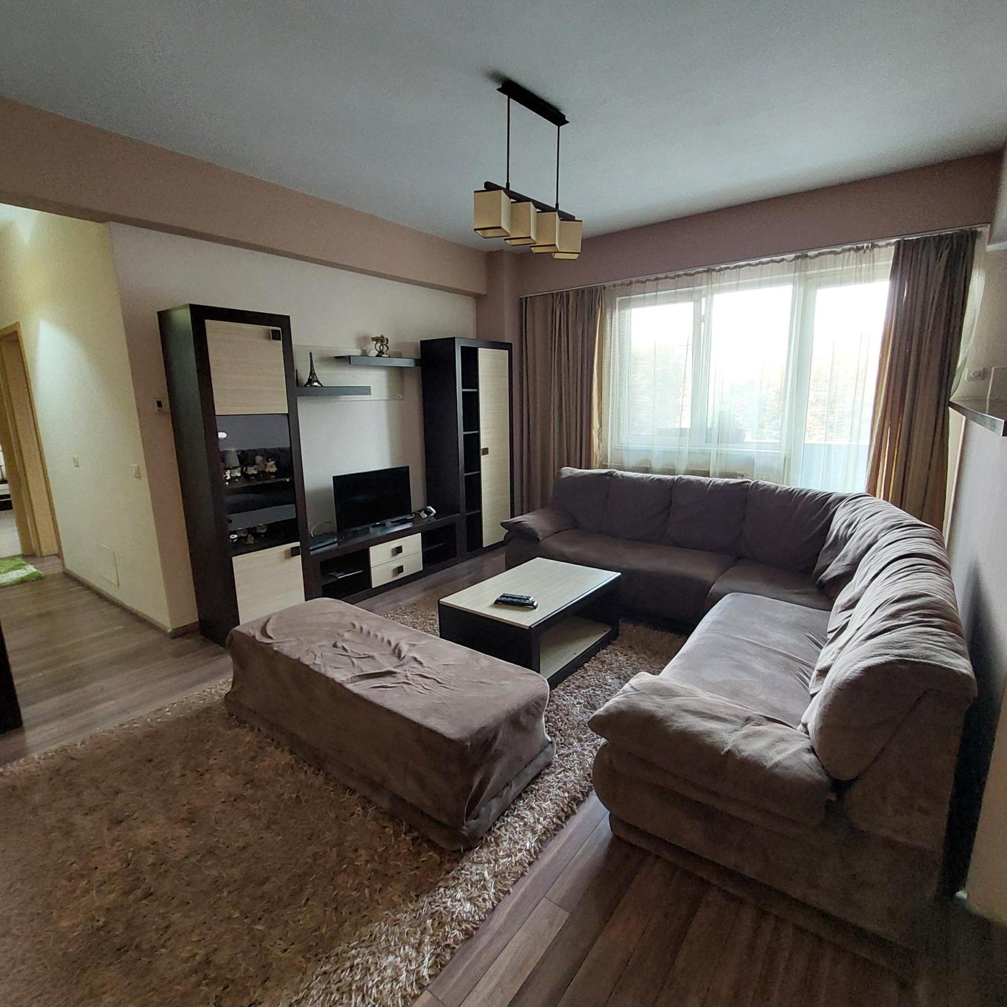 Apartament Very Big Apartment Bistrita  Bagian luar foto