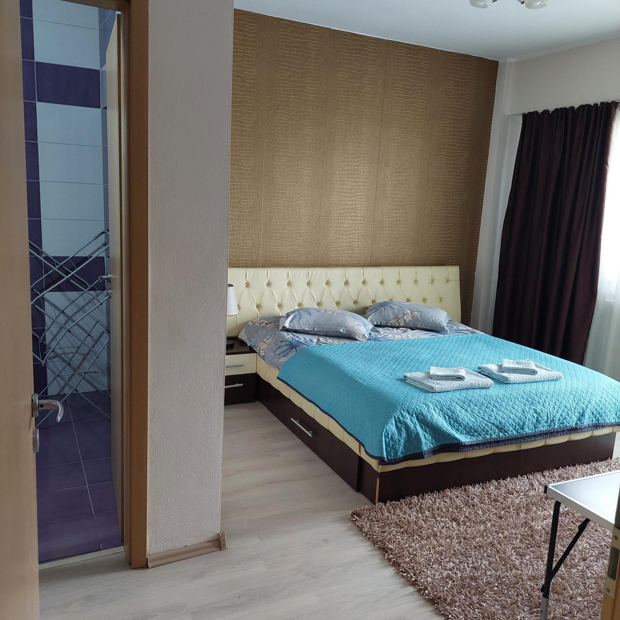 Apartament Very Big Apartment Bistrita  Bagian luar foto